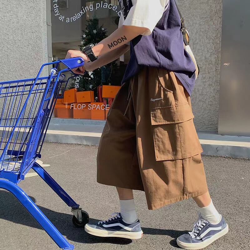 2025 Summer New Japanese Hong Kong Style Cargo Pants Unisex Trendy Loose Wide-Leg Cropped Pants with Large Pockets Mid-Length Pants