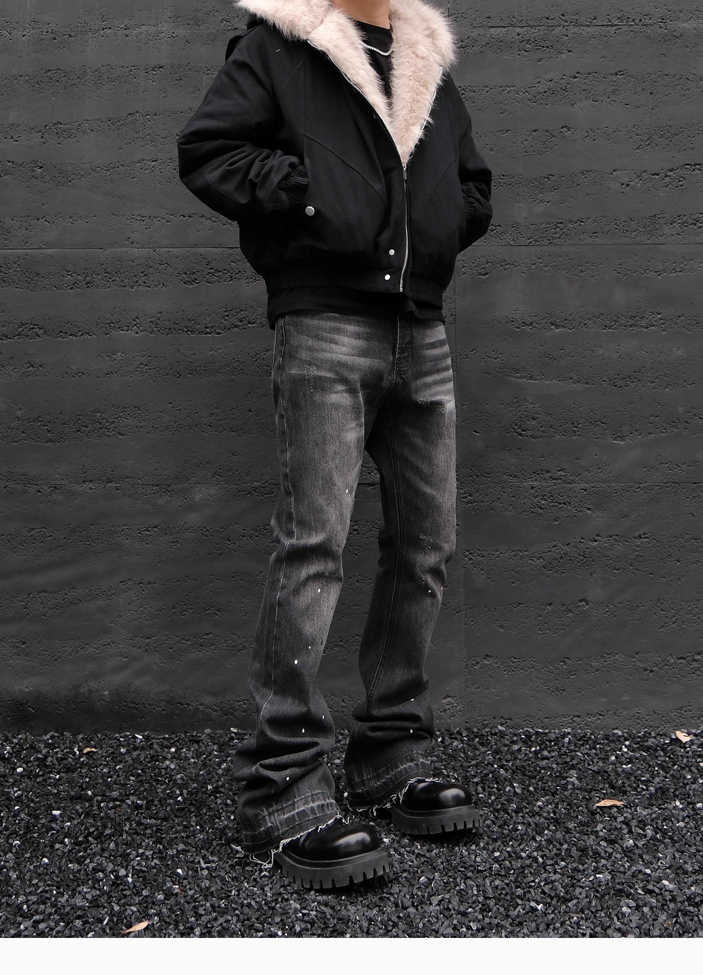 Men's Retro Ink Splashed Straight Leg Jeans With Raw Edge Detail_voghion.com