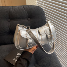 �����¿�s�OӋ���e���s�R����ŮС��2025�μ�б����߼�������