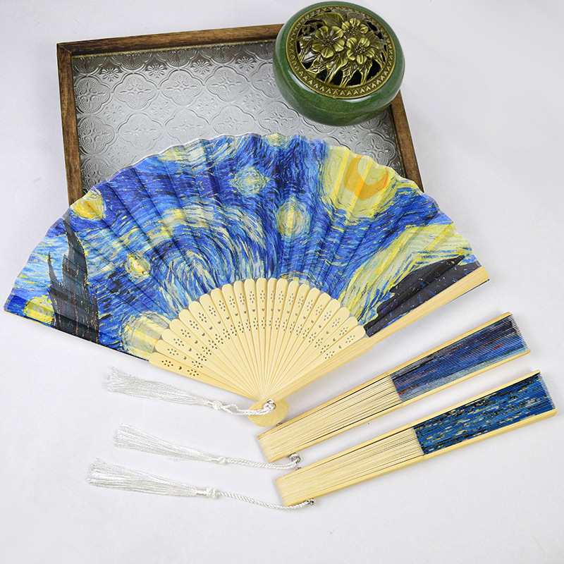 Nuevos productos tienen en stock dos huesos de bambú Verde Europeo famosas pinturas seda fan 21cm plana