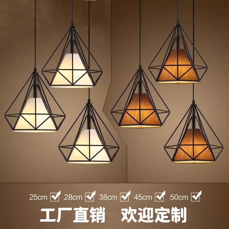 Restaurante nórdico retro retro nostálgico simple loft personalidad comedor colgante bar arte diamante hierro forjado lámparas de tres extremos