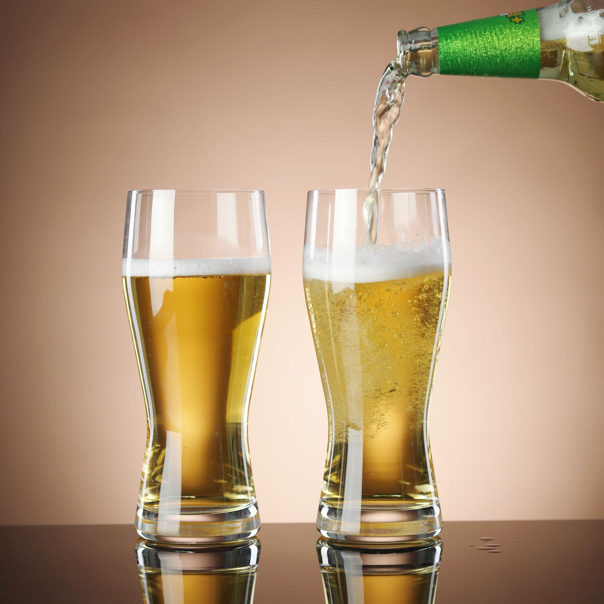 Restaurante al por mayor creativo tazas de cerveza caseras cervezas cortadas en frío tazas de copa de hotel impresión logotipo