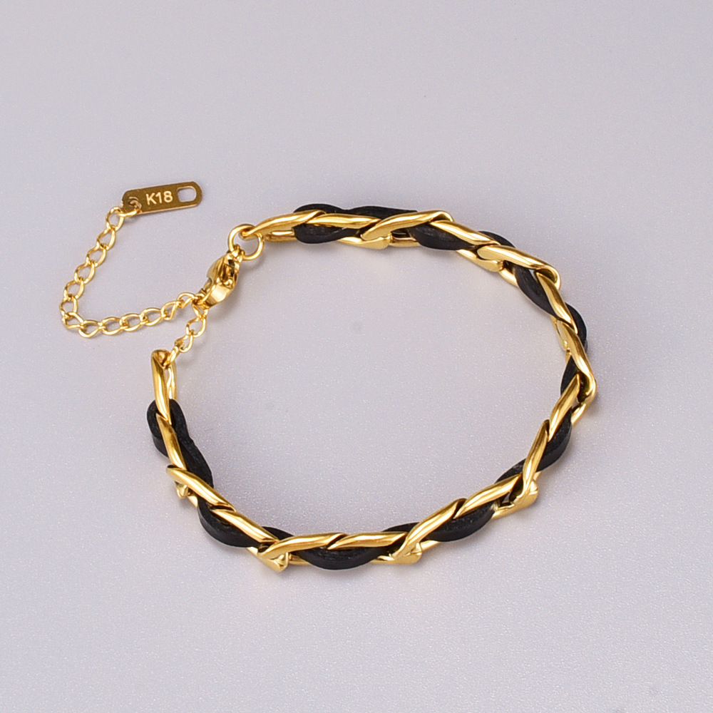 fashionable design golden retro bracelet