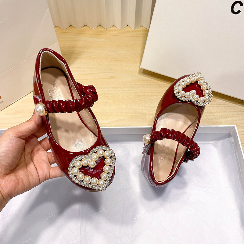 Dropshipping~2026 Spring and Autumn New Style Girls' Velcro Patent Leather Shoes Korean Style Children's Fashionable Soft Sole Princess Shoes