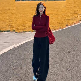 欧洲站休闲运动套装女2025年新款秋冬小个子又酷又飒时尚减龄两件