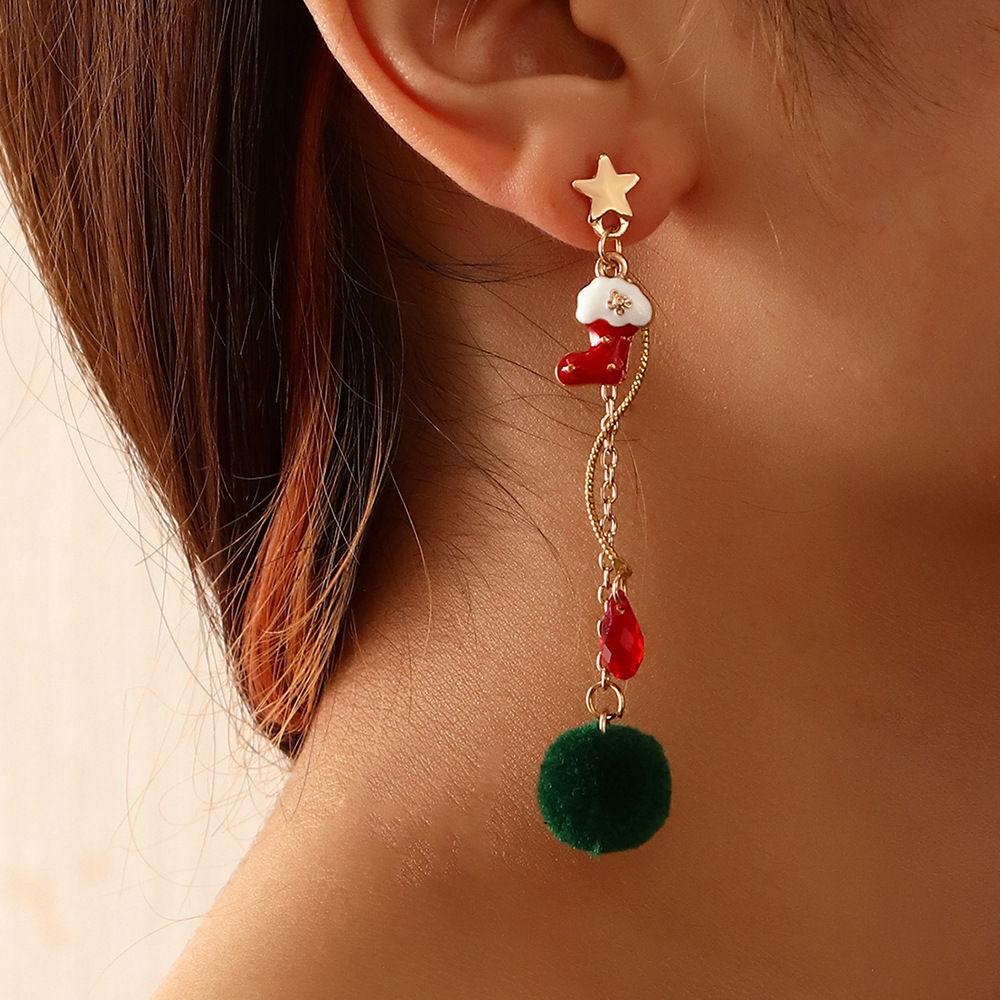 Christmas Asymmetrical Earrings European And American Retro Oily Snowman Winding Christmas Tree Earrings display picture 6