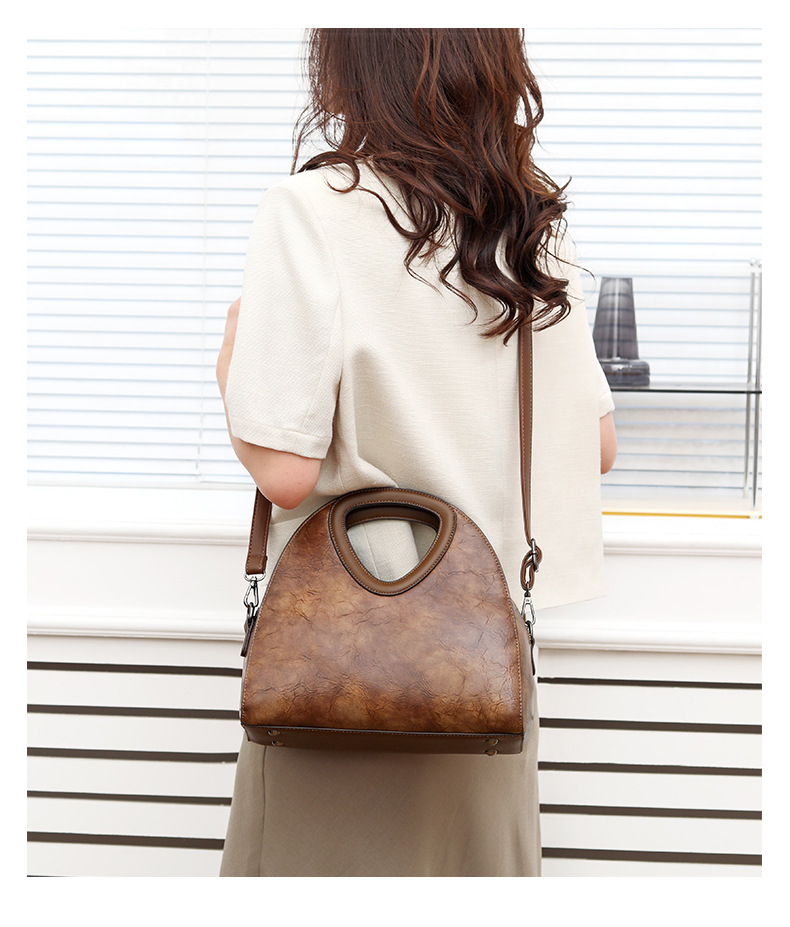 Bag women's bag retro handbag fashion trendy large capacity shoulder messenger bag_voghion.com