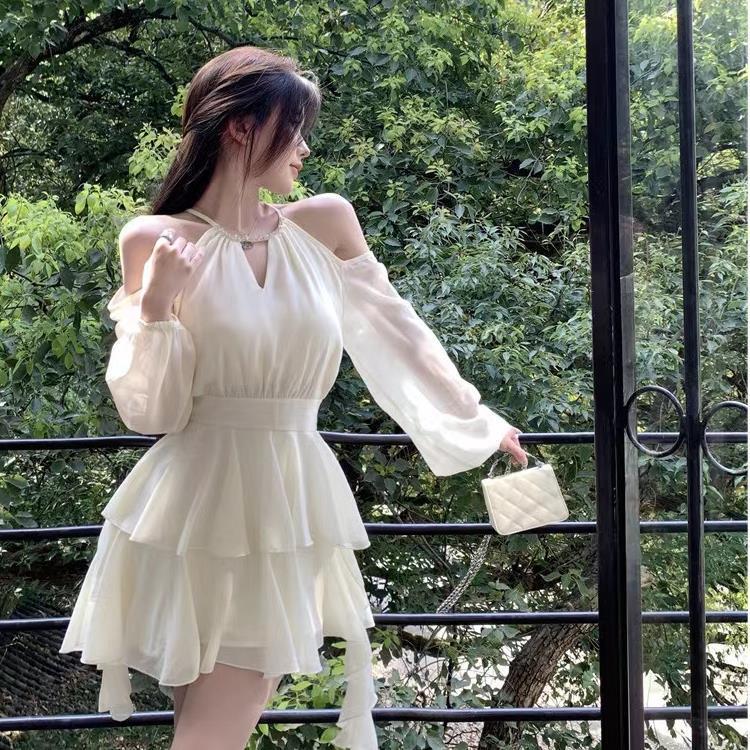 [Schiffon + Lined + Zipper] French Apricot Long-Sleeved Dress with Waist Slimming Look and Super Fairy Ruffled Cake Skirt