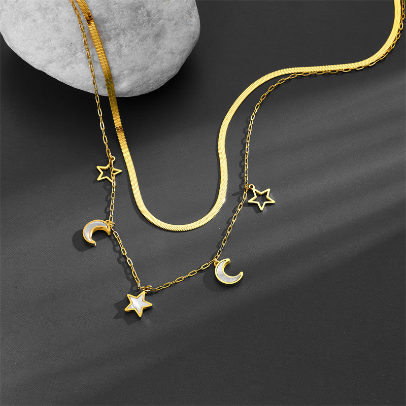 Titanium Steel 18K Gold Plated Sweet Plating Star Moon Acrylic Pendant Necklace display picture 2