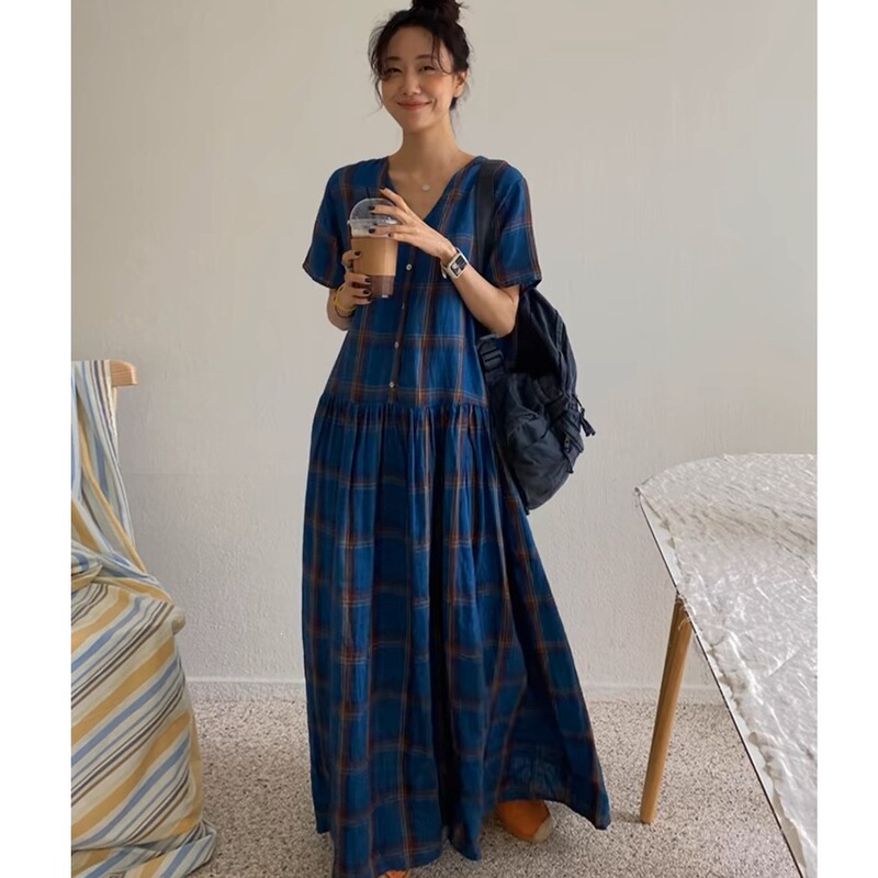 Women's Dress 2026 New Summer Style Japanese Retro Plaid V-Neck Loose Slimming Ultra-Long Ankle-Length Dress Women's Dress 2026 New Summer Style Japanese Retro Plaid V-Neck Loose Slimming Ultra-Long Ankle-Length Dress