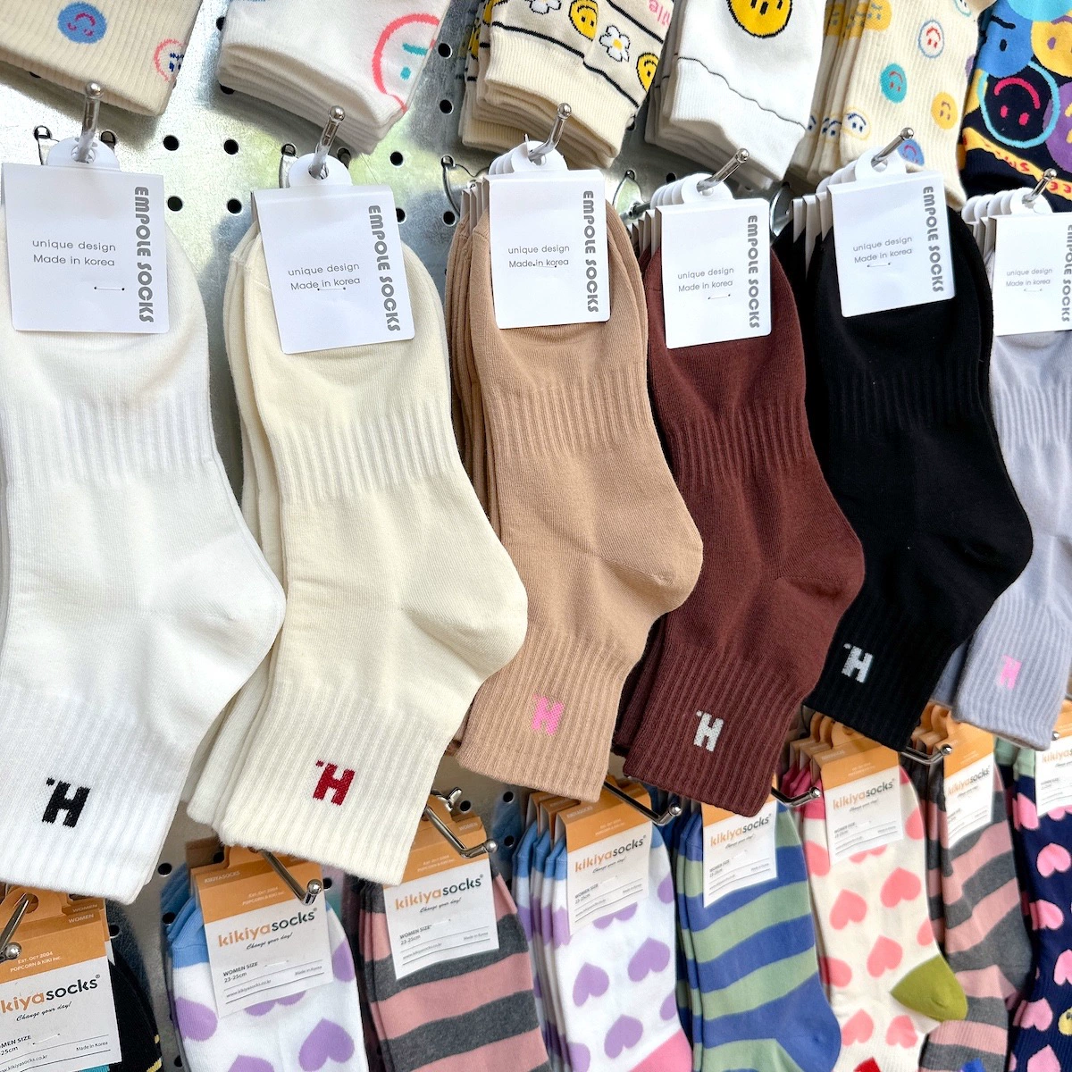 Demi-season goods, colored knee socks, Korean style