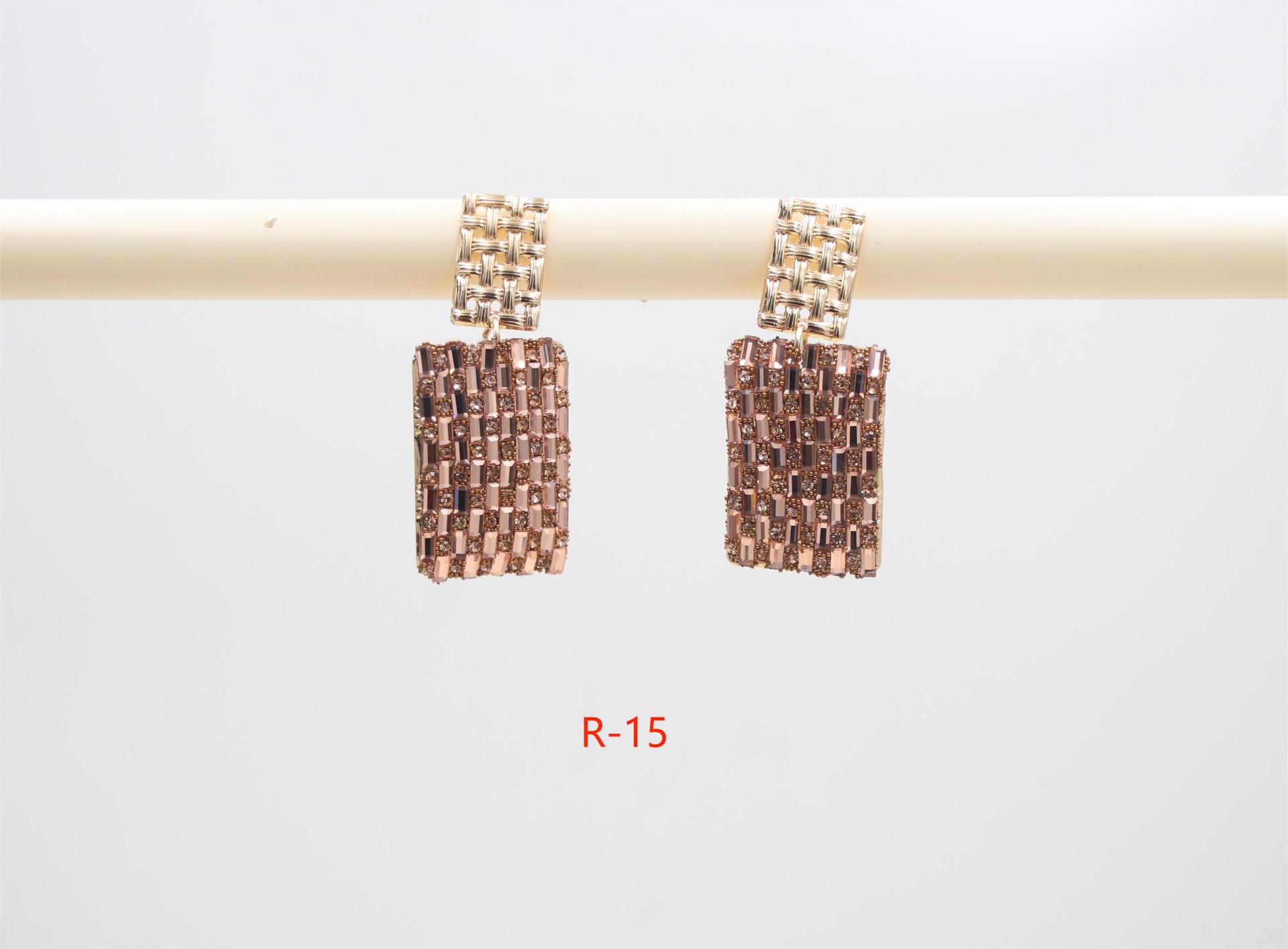 17g Weight Steel needle Ear Needle Material Glass Inlay Material Drop Earrings Classification 1 Pair Quantity Holiday, Daily Occasion Mixed materials Material Rectangle Pattern Women's Gender Inlay Design Simple Style Style 1 Pair Simple Style Rectangle Inlay Mixed Materials Glass Drop Earrings 15