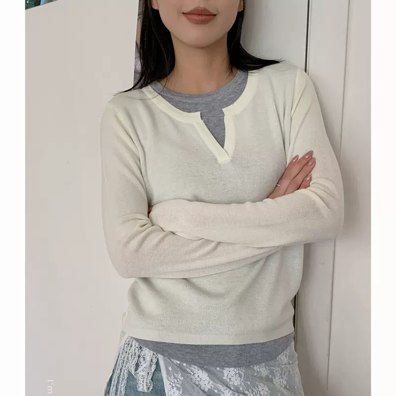 轻暖羊。双领撞色假两件羊毛T恤女秋冬设计感不规则显瘦长袖上衣