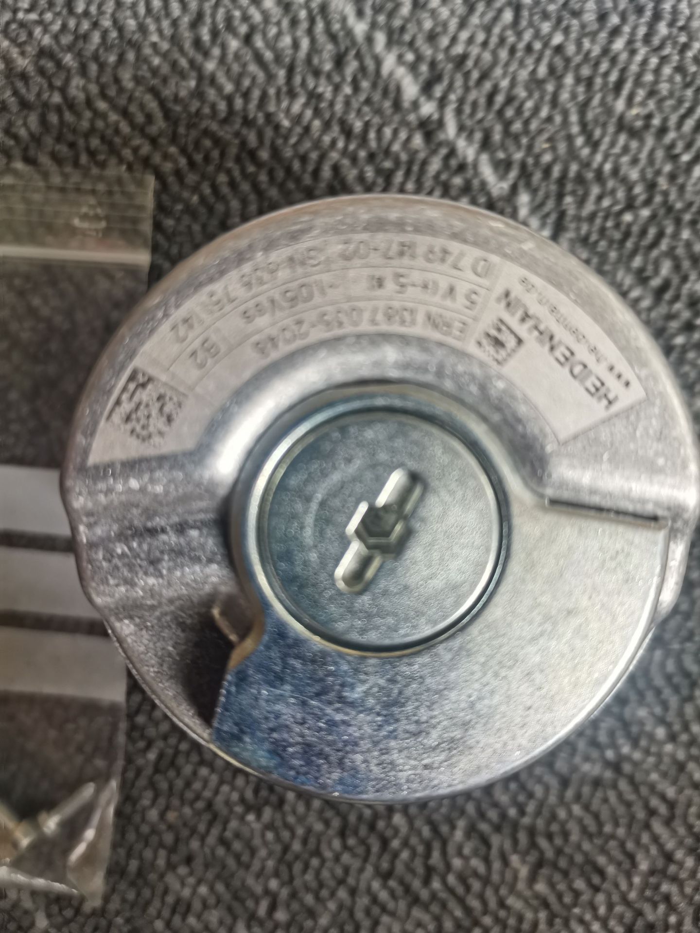 HEIDENHAIN编码器727221-01升级为749147-02原装正品