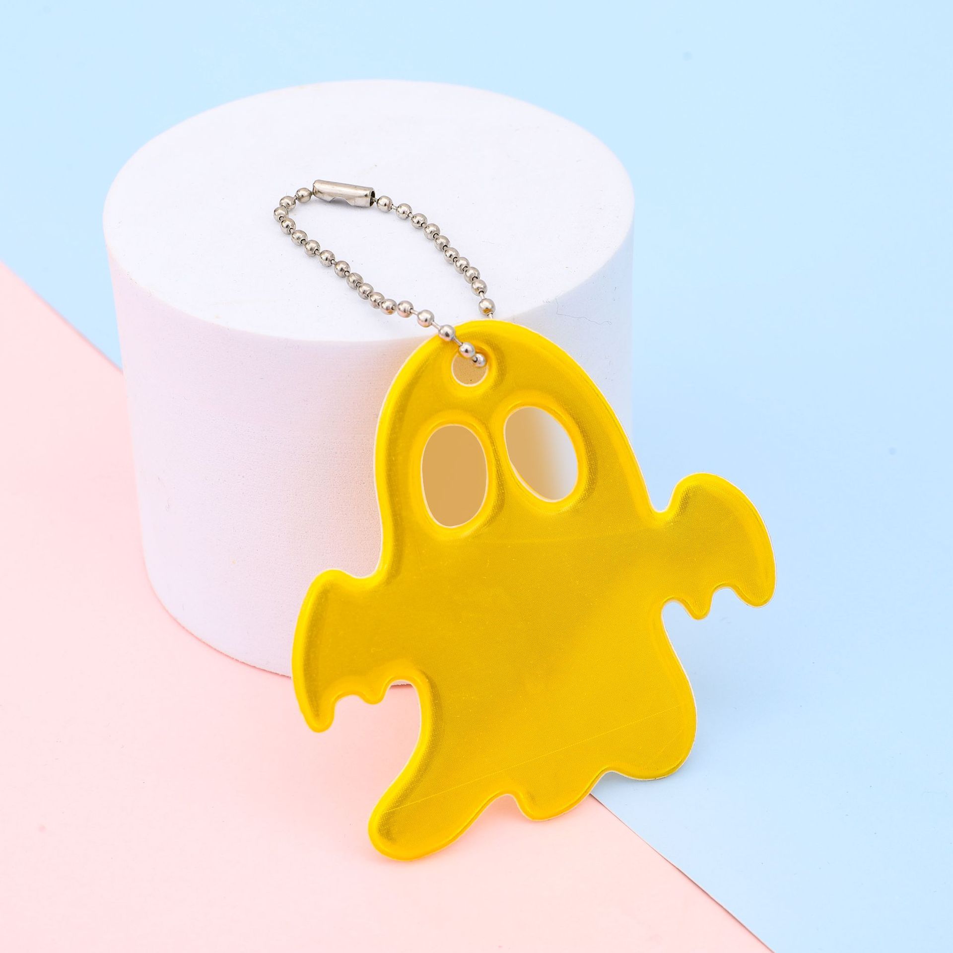 Ghost reflectante advertencia colgante PVC reflectante colgante al aire libre montar mochila adornos advertencia de seguridad marca colgante cadena