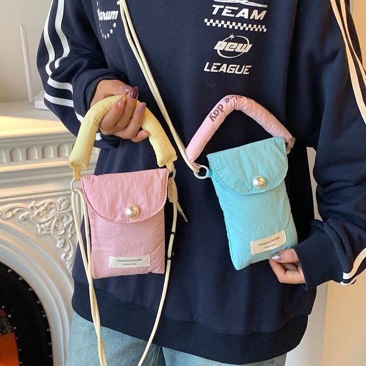 Source website, gathering goods from Baigou, Hebei, and Shiling, Guangzhou, providing online supply of bags and offering one-piece drop shipping.