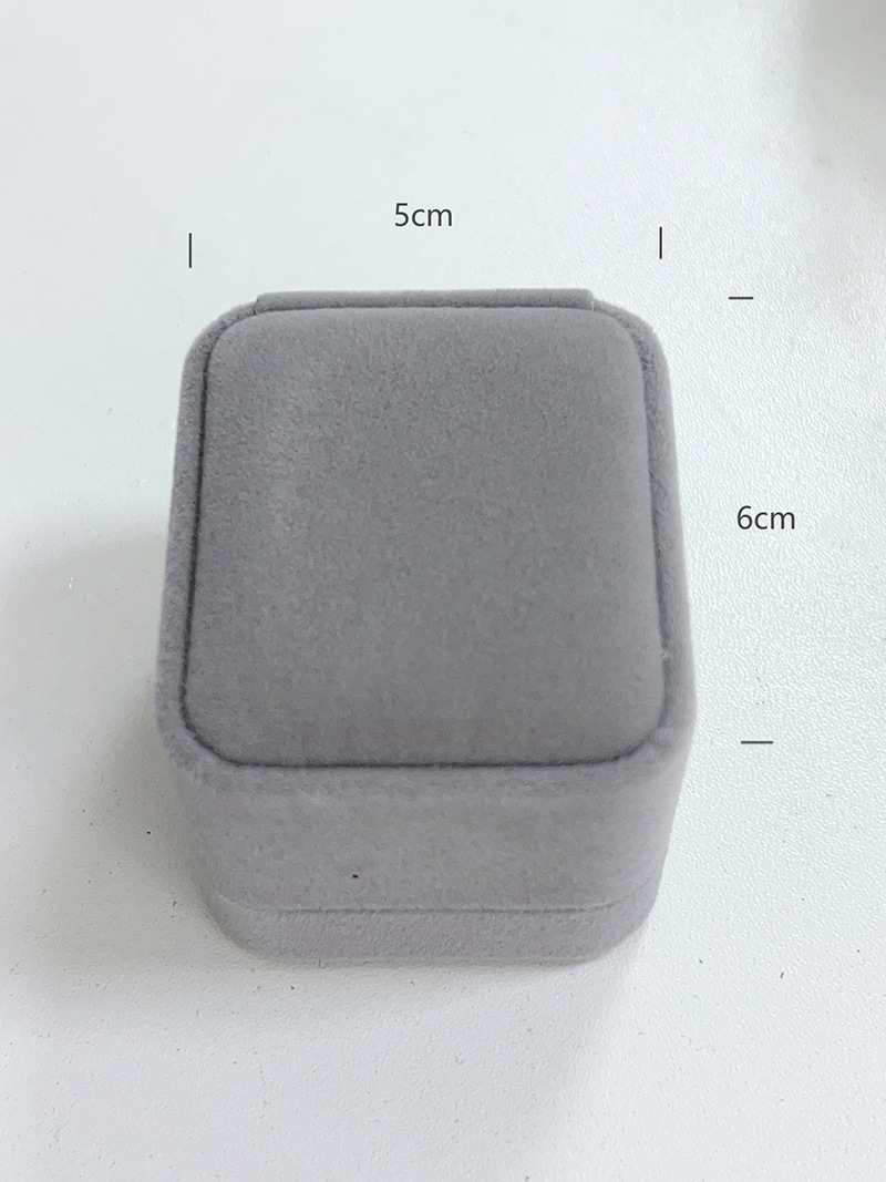 灰色戒指礼盒尺寸