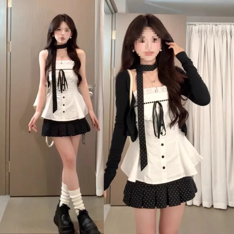 [Original Design with Ribbon Anti-Slip Strips] French-Style Black Cardigan Layered with a Tube Top and Polka Dot Short Skirt Three-Piece Set