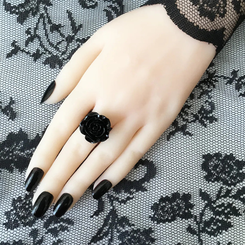 Amazon cross-border Gothic rose Victoria ring adjustable filigree ring alternative jewelry