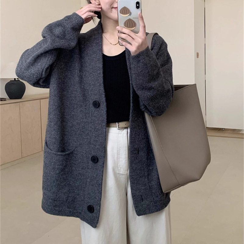 软糯慵懒风毛衣开衫女2025秋冬季新款韩系高级感V领休闲针织外套|undefined