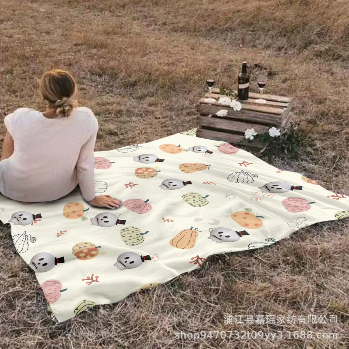 Пуховое/фель? Wait: Flannel duvet for leisure, simple and elegant design