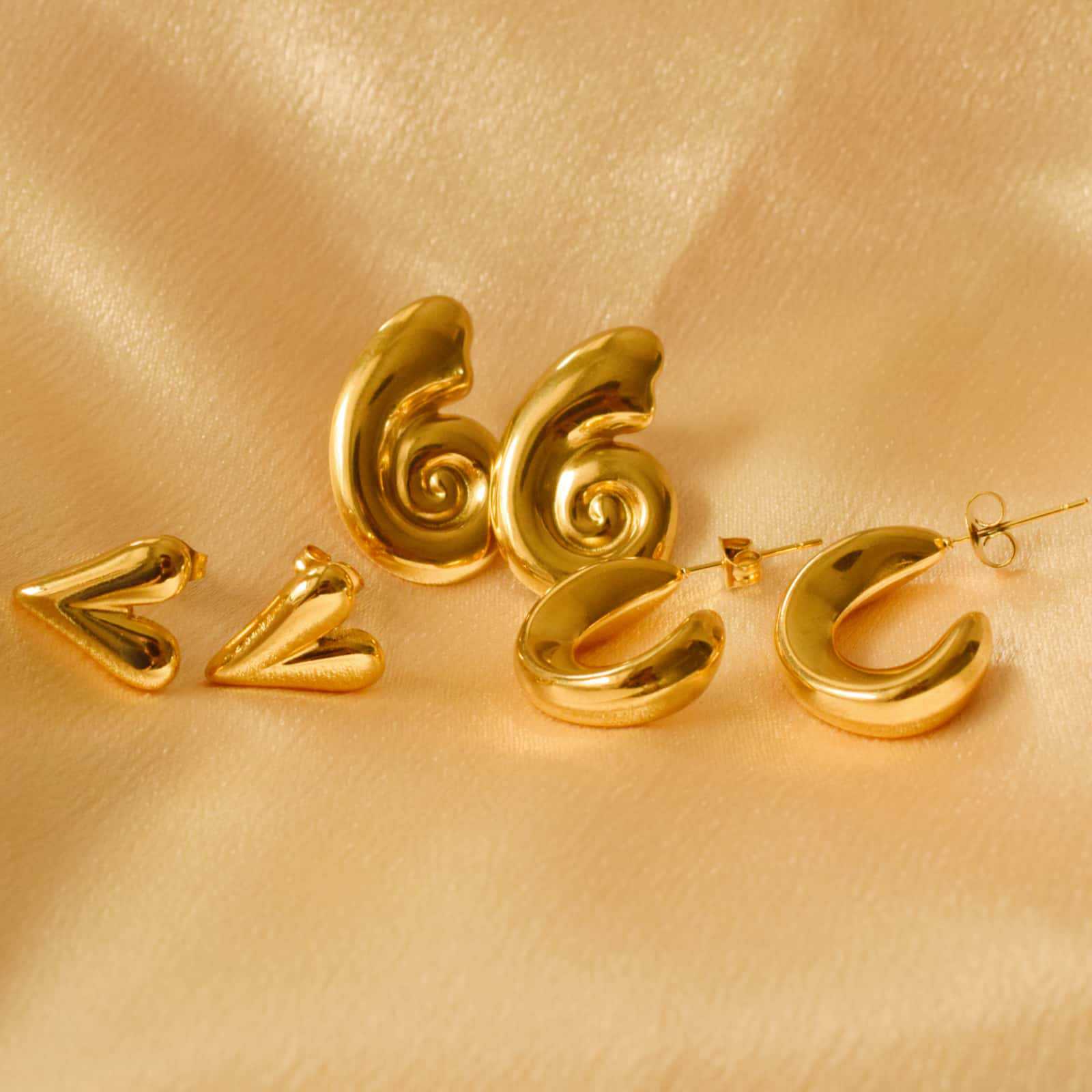 Earrings Classification 1 Pair Quantity Holiday, Banquet, Daily Occasion 1 Pair Casual Elegant Lady Conch Heart Shape Plating 304 Stainless Steel Earrings