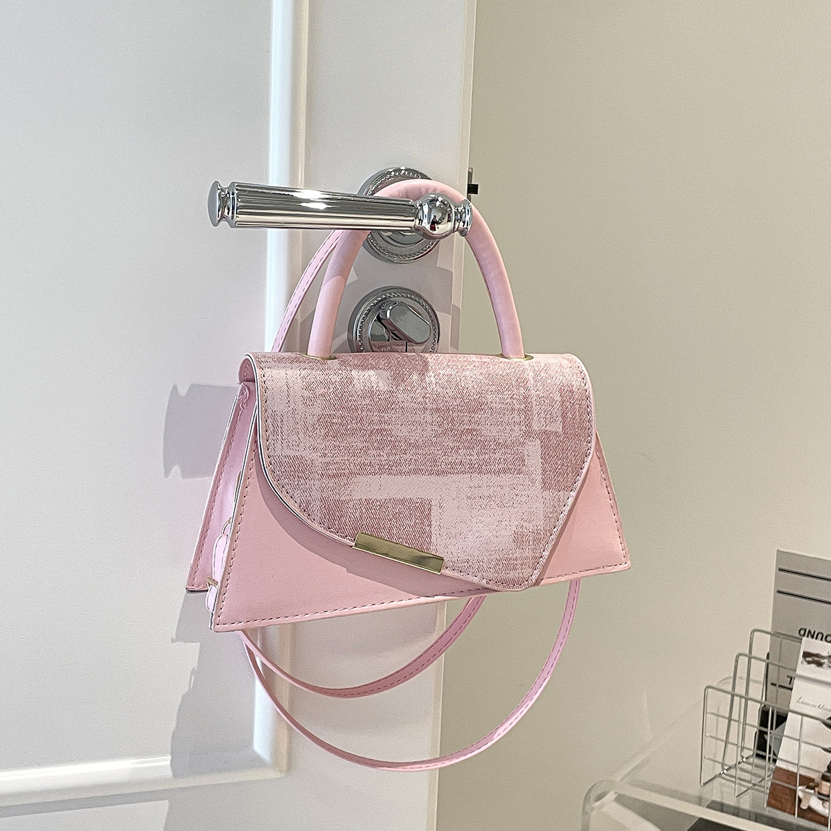 Casual nuevo estilo de moda retro estilo extranjero simple de hombro bolso de mujer textura de moda 2026 verano