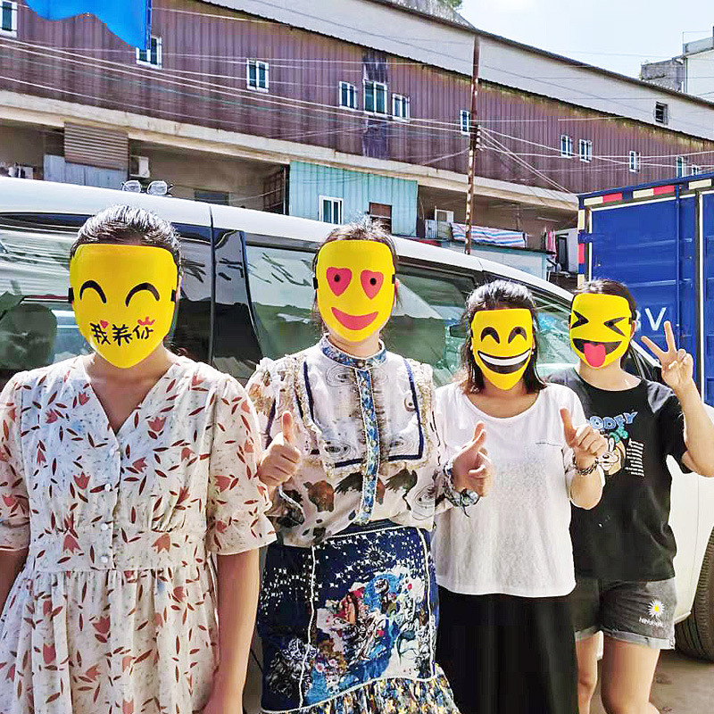 Christmas New Luminous Mask Atmosphere Party Holiday Smiling Face Mask I Raise Your Expression Cold Light Mask Ball