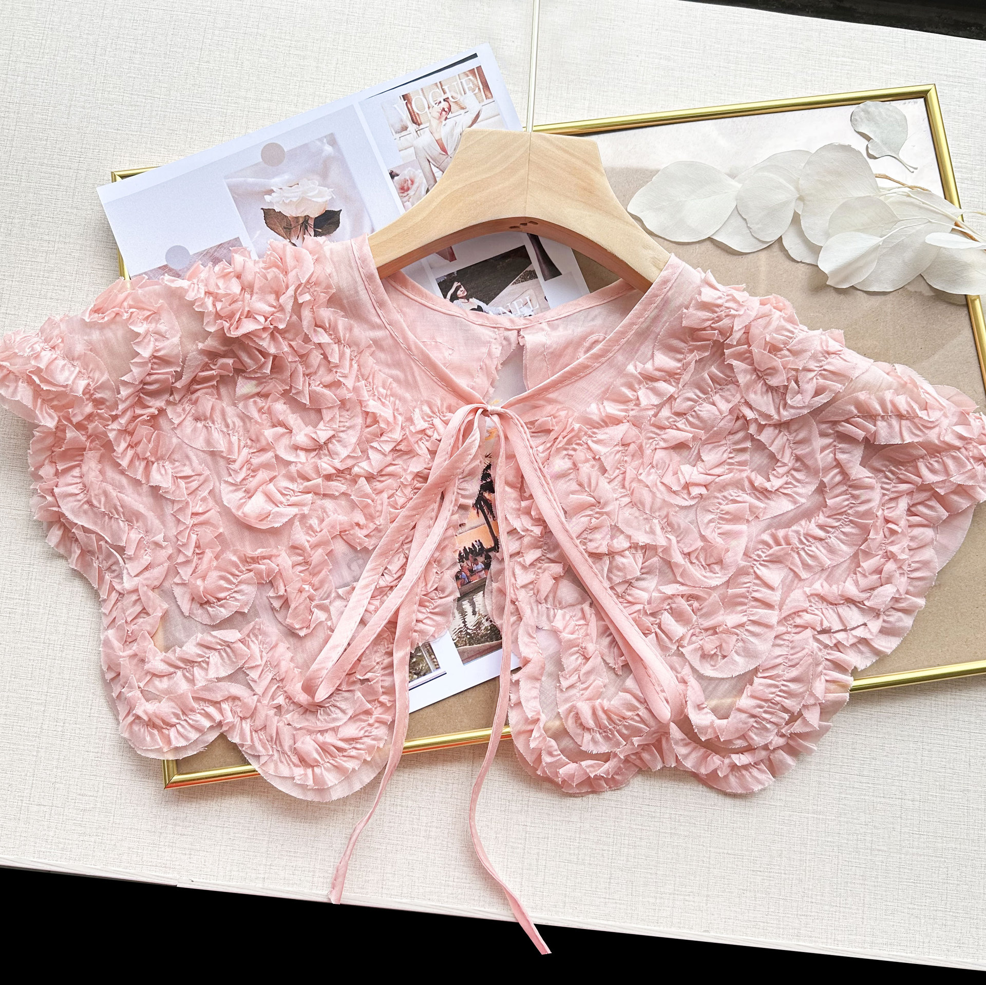 Collar falso rosa tridimensional con camisa falda vestido damas transfronterizas primavera y verano con pequeños accesorios de decoración de chal image 1
