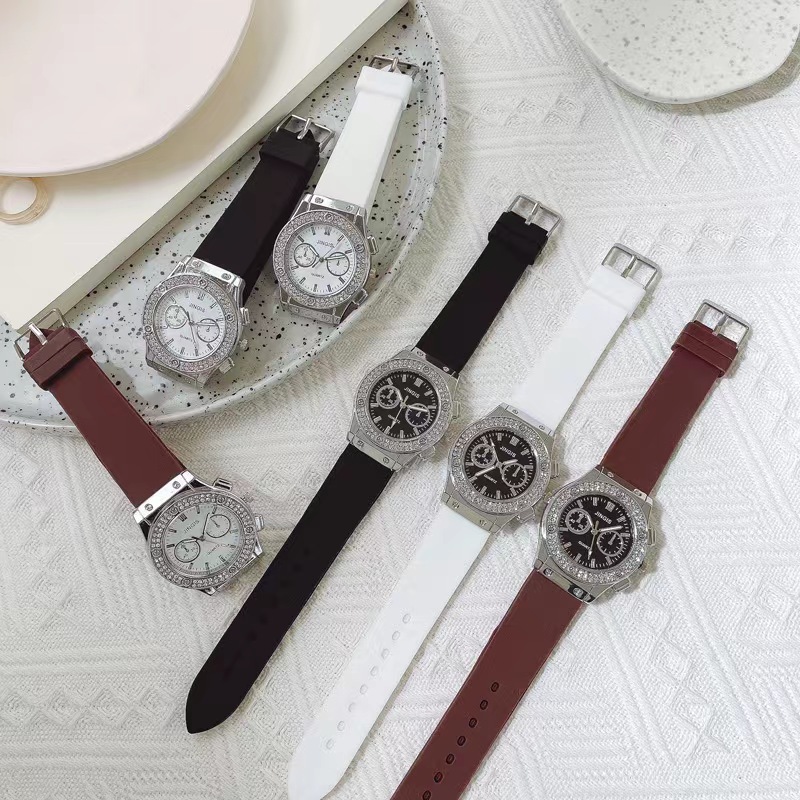 Fashion trendy all-match men's and women's same quartz watch Diamond-embedded silicone watch neutral watch_voghion.com