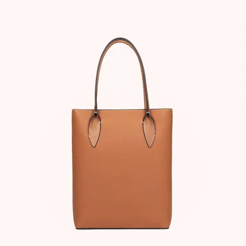 Italian designer cross-border niche women's bag ins portable shoulder bag first layer cowhide shopping bag