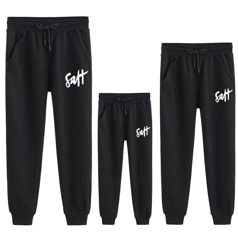 Padres e hijos usan un suéter de otoño de tres bocas 2023 nueva moda madre-hijo madre-hija Otoño e invierno abrigo de manga larga con forro polar estilo occidental