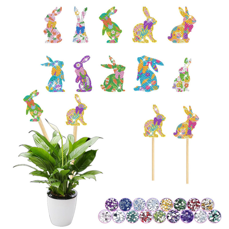 Estacas decorativas para macetas con diseño de flores para decoración de plantas en el hogar y escritorio, fabricante de estacas de jardín hechas a mano con pegatinas de diamantes DIY.