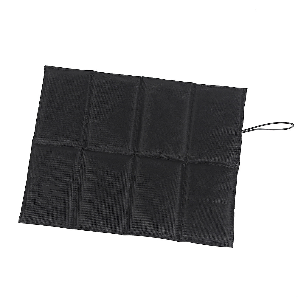 외부 포켓이 있는 블랙