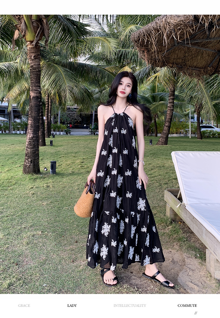 F6073 720K ÁO HAI DÂY NỮ SHETDT MÙA HÈ THÊU HỌA TIẾT HOA HAI DÂY HỞ VAI THỜI TRANG NỮ G02 SẢN PHẨM MỚI