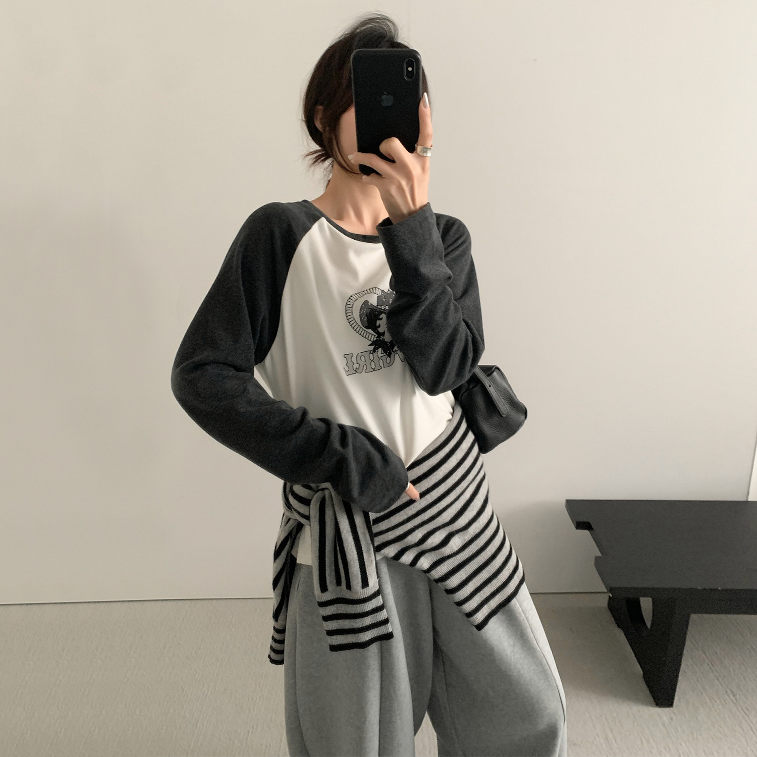 TG 休闲搞怪卡通印花撞色插肩袖宽松T恤女2025秋季新款上衣25843