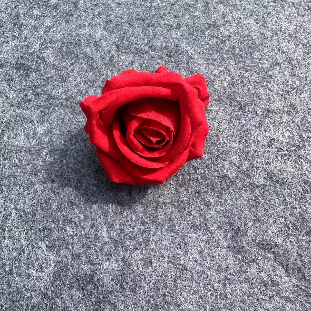 밝은 빨강