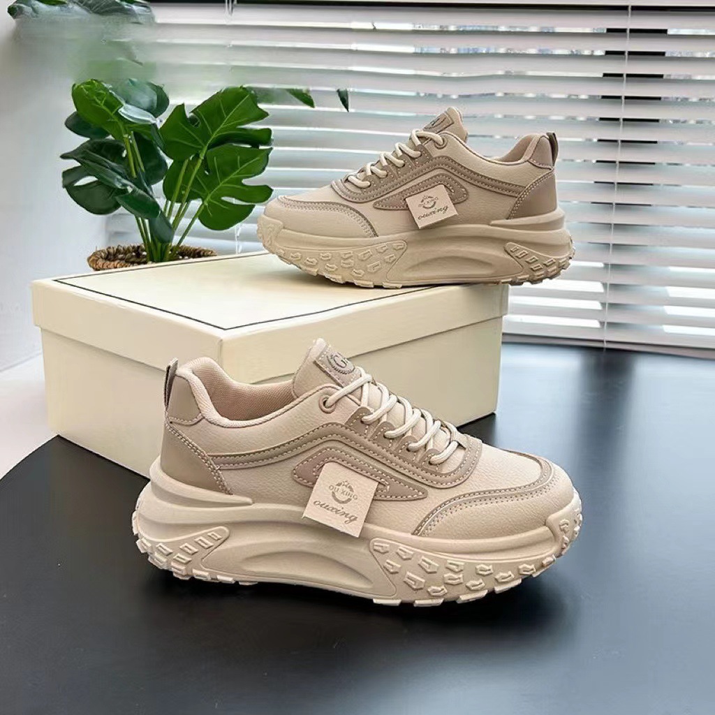 Scarpe running donna suola morbida con lacci sneakers versatili_voghion.com