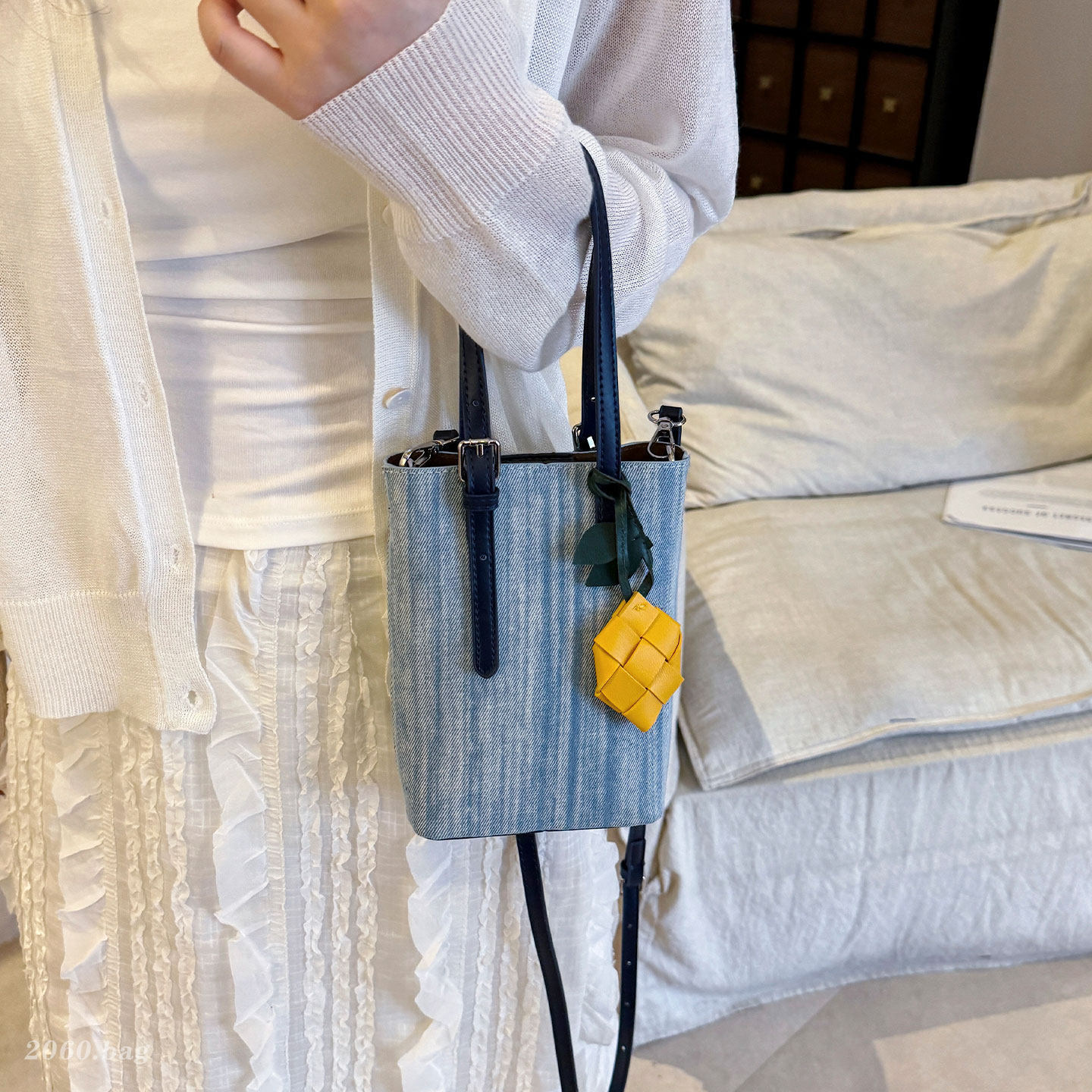 Verano nuevo nicho sensación bolso denim 2026 bolso móvil para mujeres no es popular incluido un solo hombro