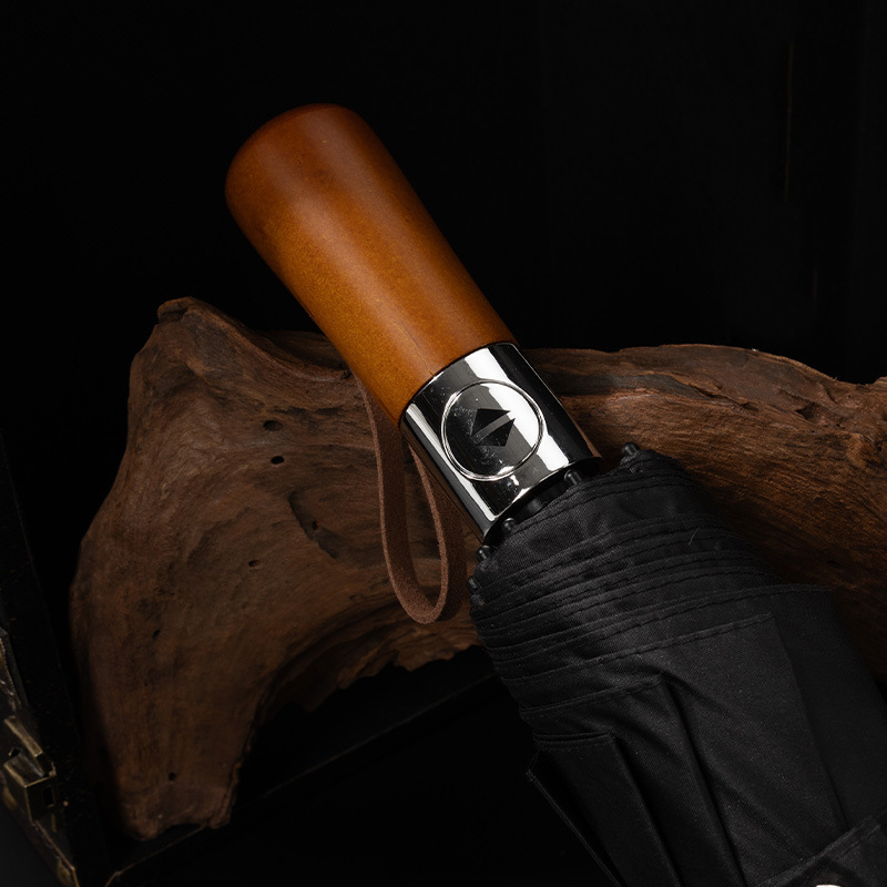 10 Bone Wooden Handle Automatic Three-fold Umbrella Sunny and Rain Dual-use Business Sunscreen Umbrella Anti-wind Explosion Umbrella Large Umbrella Wholesale