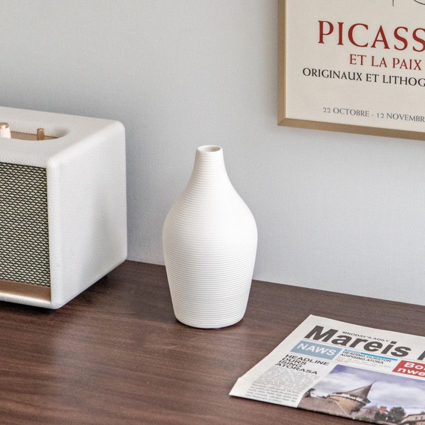 Jarrón de arte creativo a rayas blancas Adornos Wabi-Jifeng Mesa de sala de estar Accesorios para el hogar Pequeña flor de cerámica