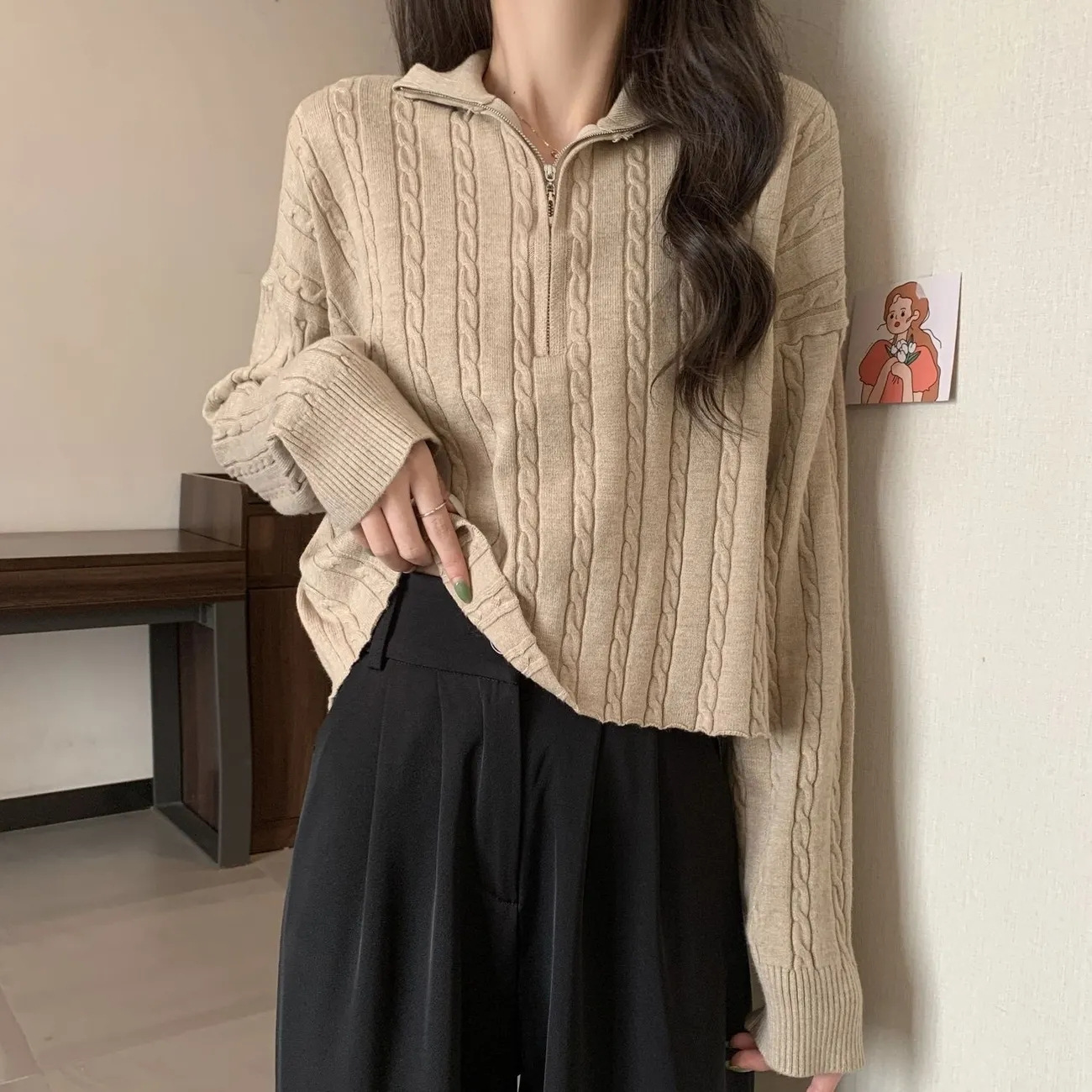 Ceptas mīklas vērpšanas rāvējslēdzēja korejiešu adīta augšdaļa, sieviešu rudens, garām piedurknēm, pusaugstas apkakles, maza, īsa apakšdaļa, džemperis_voghion.com