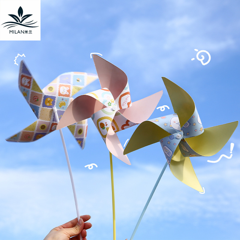 Día de los niños del 1 de junio dibujos animados molino de viento colorido juguetes hechos a mano paquetes de materiales DIY bocadillos ramo de flores decoración caja de regalo