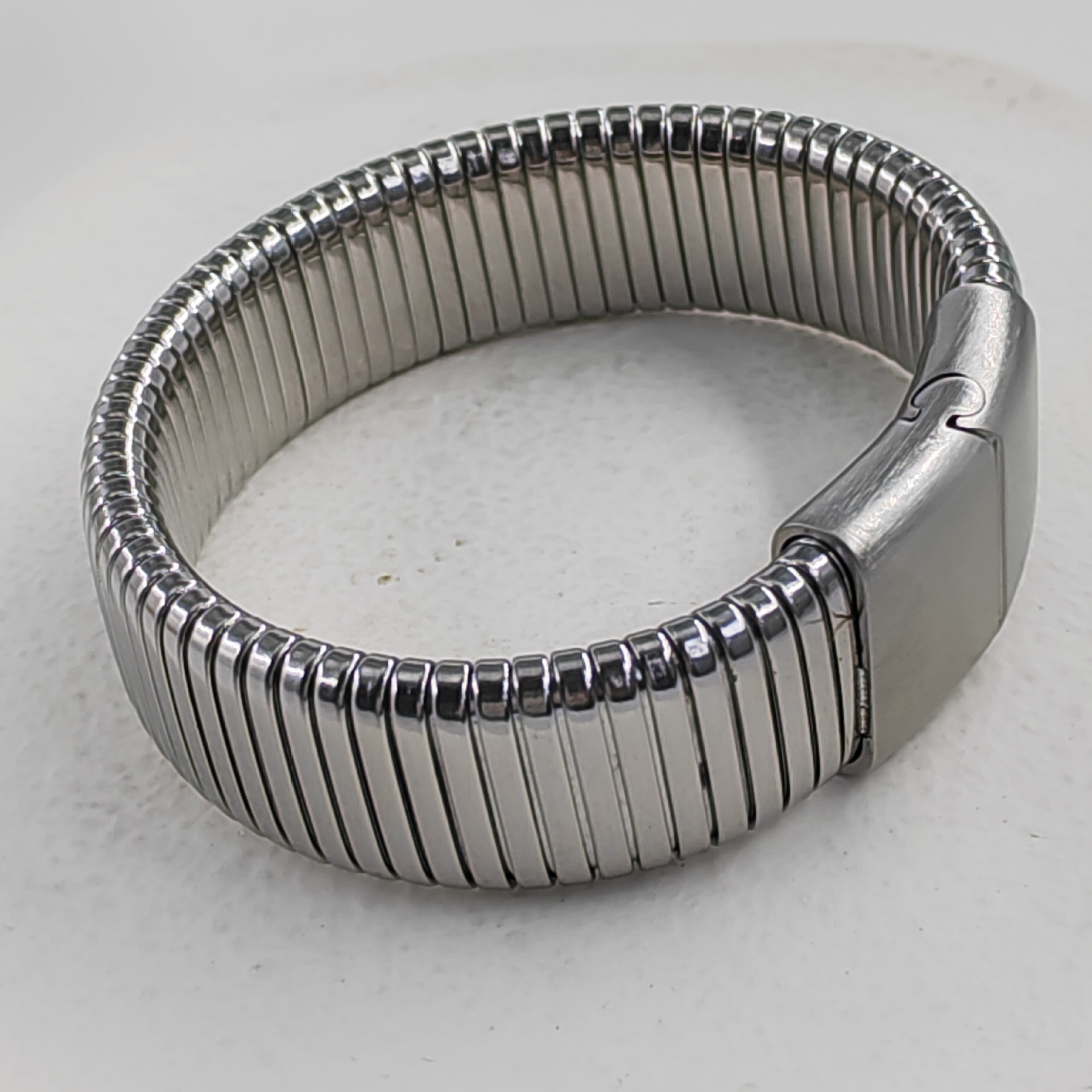 1 Piece Quantity Fashion Solid Color 304 Stainless Steel 18K Gold Plated Stainless Steel Bracelets In Bulk