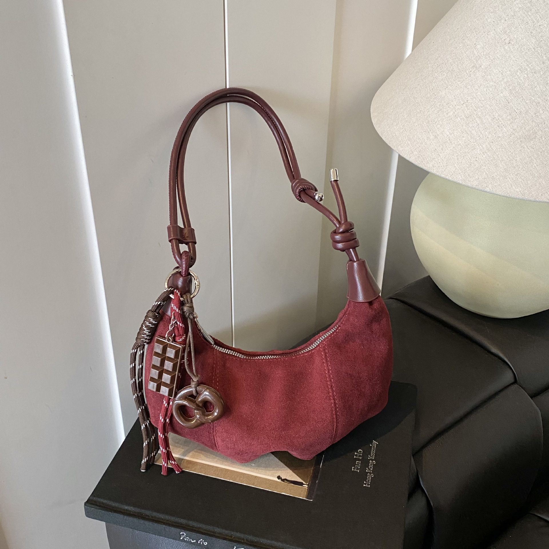 New Retro Large Capacity Shoulder Dumpling Bag Faux Suede Hobo Bag Simple Fashion Versatile Underarm Crossbody Bag - Thumbnail 3