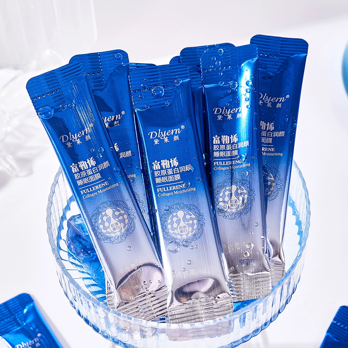 Collagen, night moisturizing face mask, anti-wrinkle, easy application