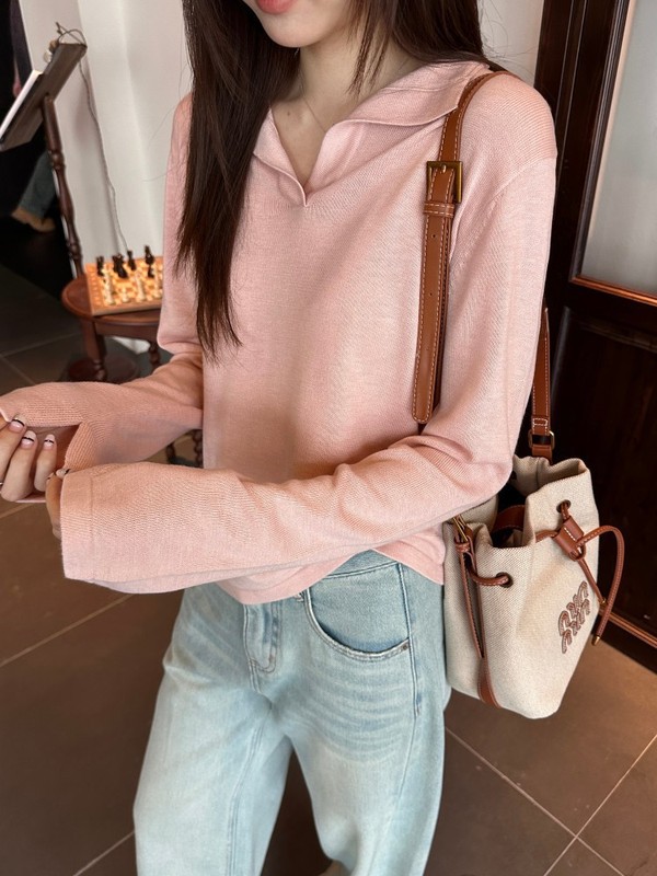 DIGM | 2025秋季极简松弛感翻半开领宽松羊毛针织衫毛衣女A0M012|undefined