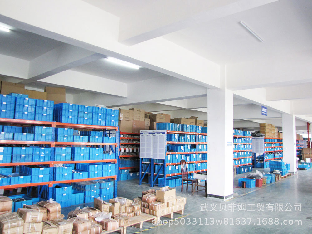 仓库2.jpg