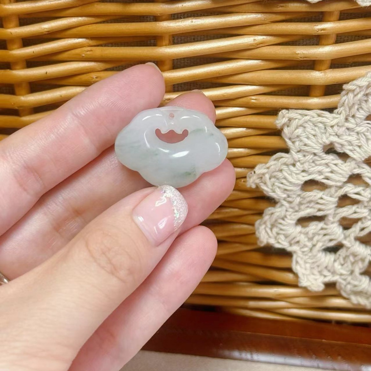 批发天然精品天山翠祥云锁花生福袋狐狸吊坠玉石玉器挂件首饰DIY