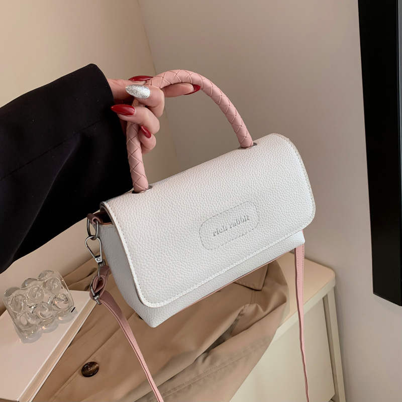 Borsa elegante e minimalista per le donne nella primavera del 2024, versatile borsa a tracolla ins versione coreana piccola quadrata_voghion.com